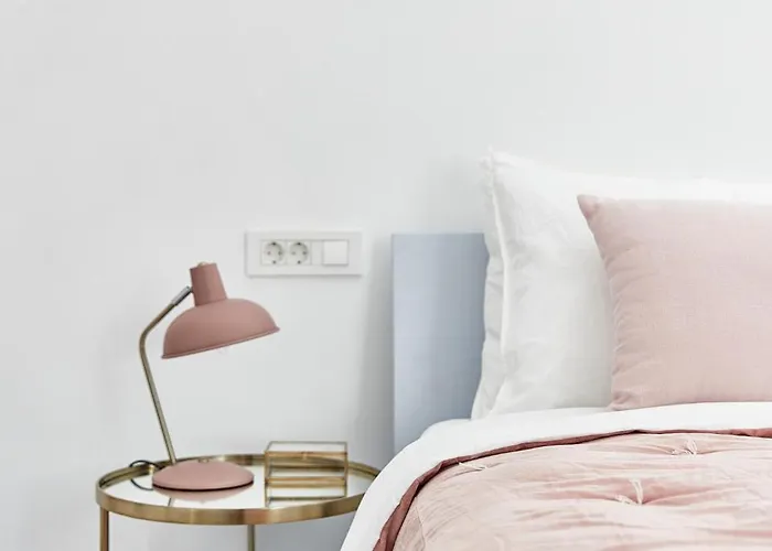 Orange Tree House * Vis