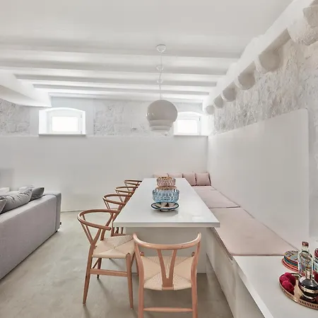 Orange Tree House Villa