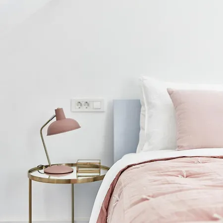 Orange Tree House * Vis